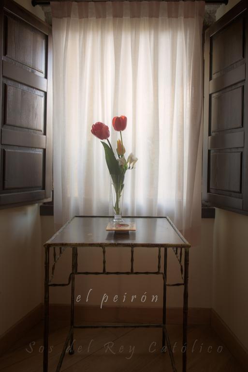 El Peiron Sos del Rey Católico Exterior foto