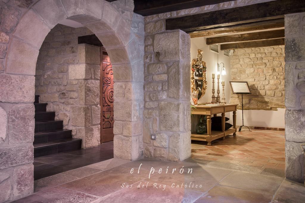 El Peiron Sos del Rey Católico Exterior foto